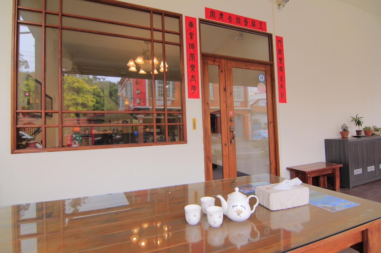 Home Sweet Beach Hotel Xiaoliuqiu Εξωτερικό φωτογραφία