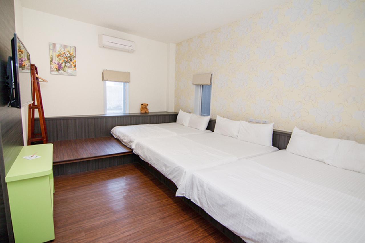 Home Sweet Beach Hotel Xiaoliuqiu Εξωτερικό φωτογραφία